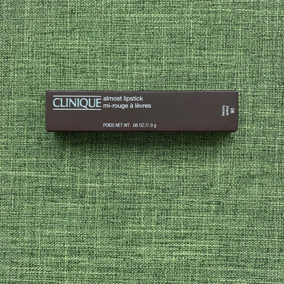 BNIB Clinique Black Honey Almost Lipstick Full Size NEW SILVER TUBE in box - Picture 2 of 3